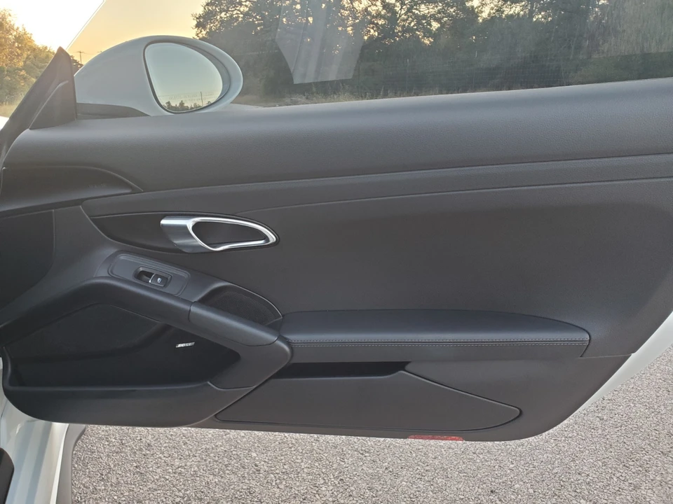 2018 Porsche 718 Boxster S - Image 9 of 21