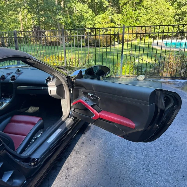 2018 Porsche 718 Boxster S - Image 14 of 18