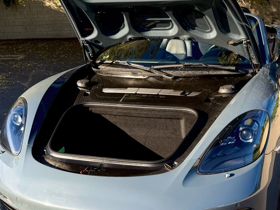2018 Porsche 718 Boxster S - Image 11 of 15