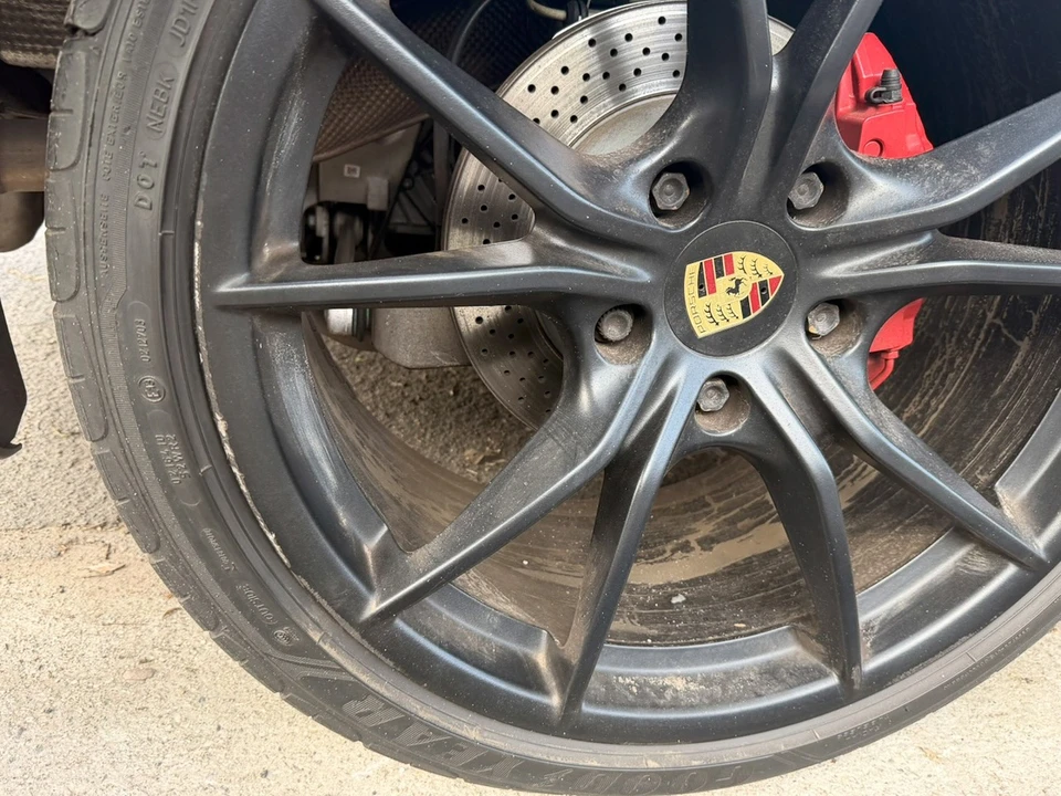 2018 Porsche 718 Boxster S - Image 9 of 15