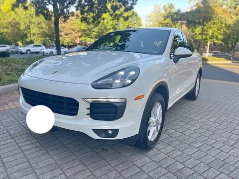 2018 Porsche Cayenne Base / Platinum Edition