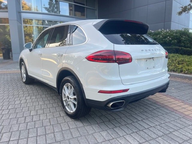 2018 Porsche 958 Cayenne - Image 2 of 14