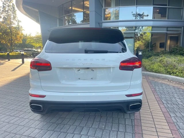 2018 Porsche 958 Cayenne - Image 4 of 14