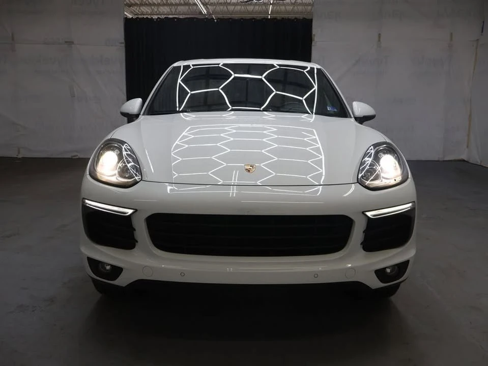 2018 Porsche 958 Cayenne - Image 2 of 19