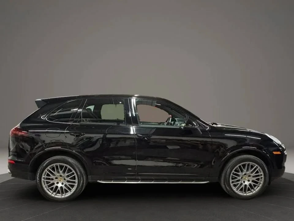 2018 Porsche 958 Cayenne - Image 8 of 20