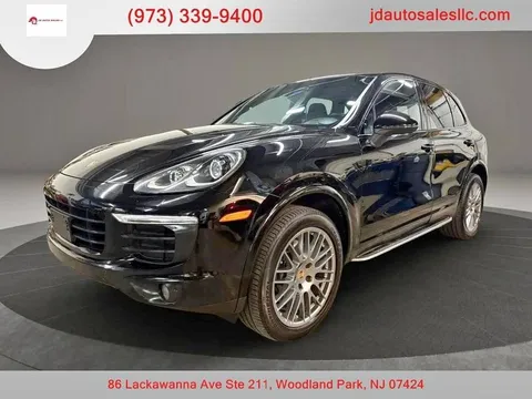 2018 Porsche Cayenne Platinum Edition