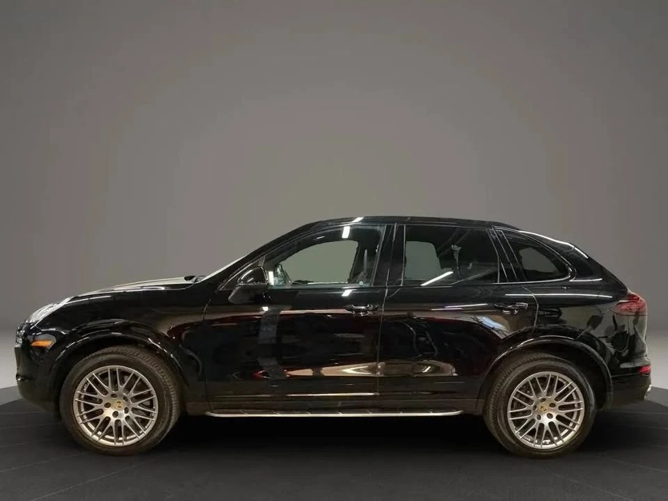 2018 Porsche 958 Cayenne - Image 7 of 20