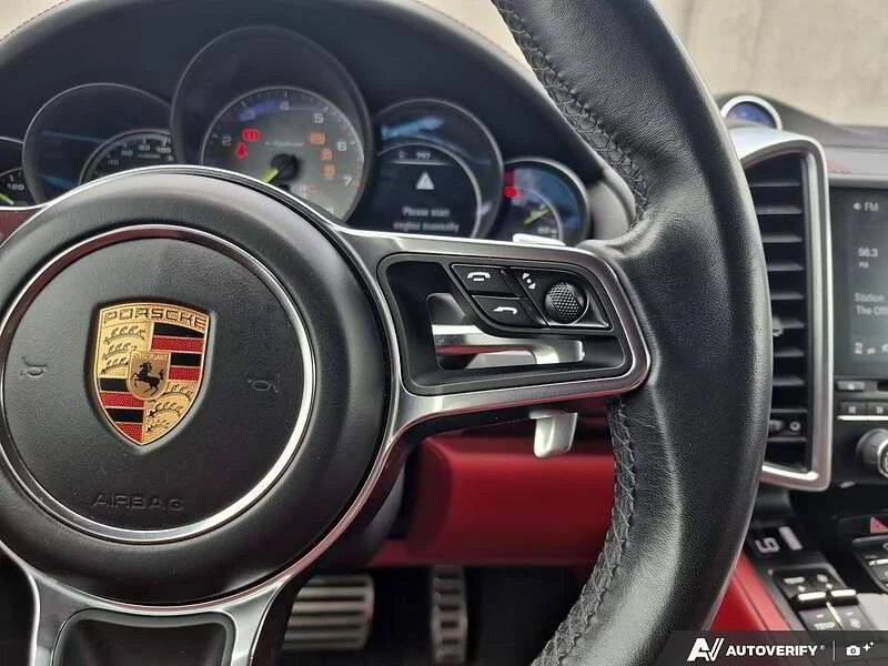 2018 Porsche 958 Cayenne - Image 11 of 18