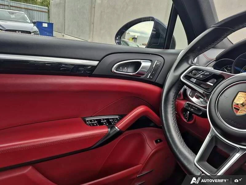 2018 Porsche 958 Cayenne - Image 8 of 18