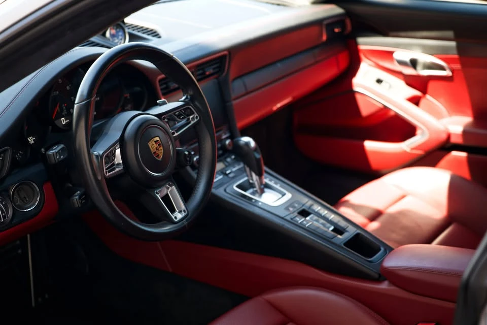 2018 Porsche 991 Carrera GTS - Image 5 of 18