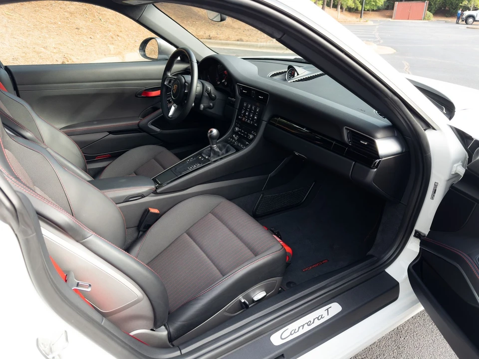 2018 Porsche 991 Carrera T - Image 15 of 19