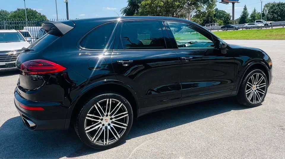 2018 Porsche 9Y0/9Y3 Cayenne - Image 2 of 9
