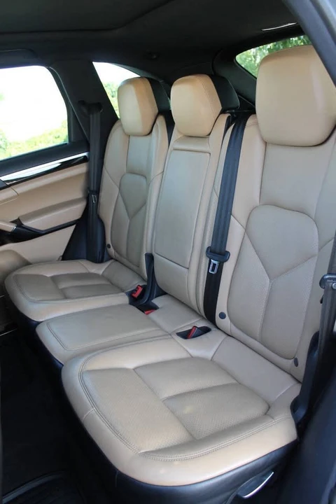 2018 Porsche 958 Cayenne - Image 18 of 20