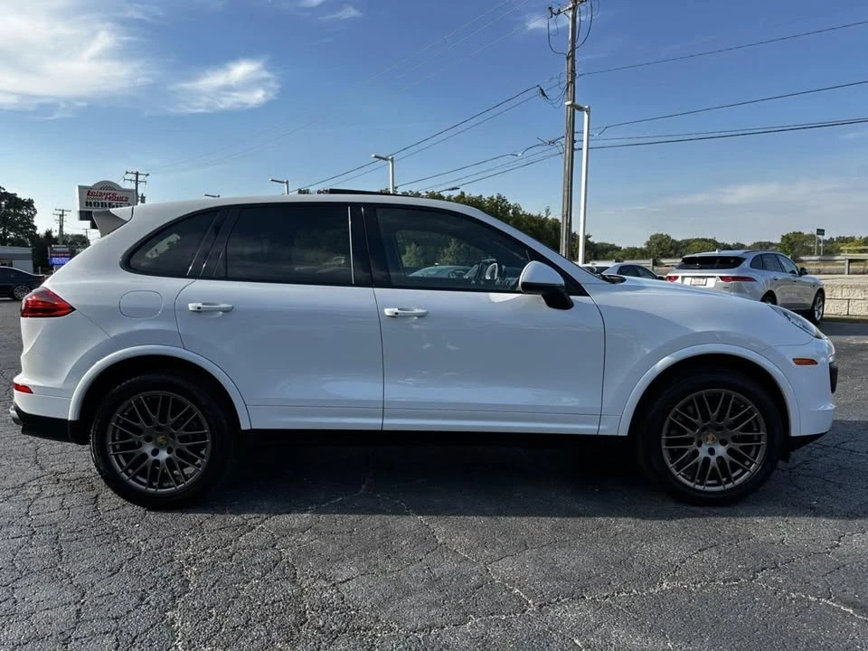 2018 Porsche 958 Cayenne - Image 10 of 20