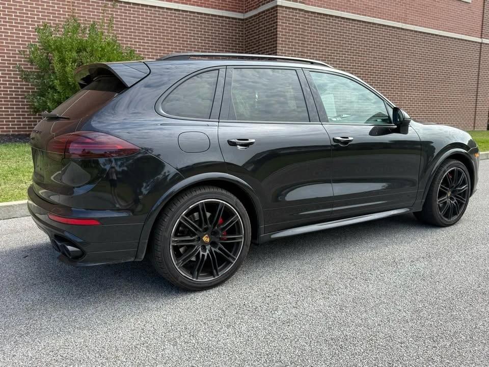2018 Porsche 958 Cayenne GTS - Image 9 of 16
