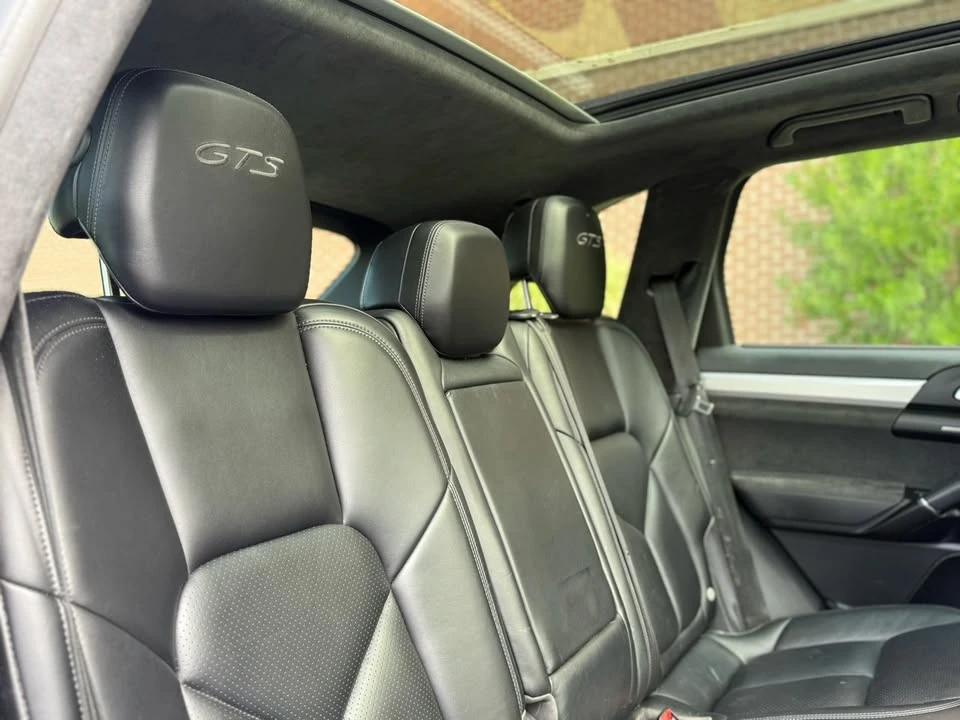 2018 Porsche 958 Cayenne - Image 15 of 16