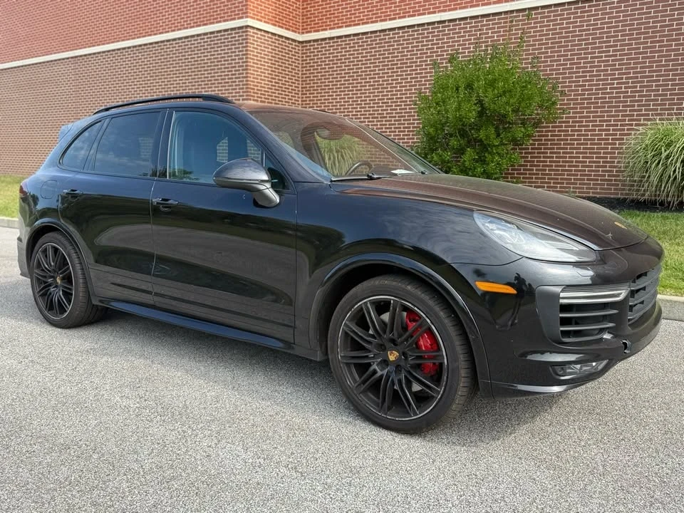 2018 Porsche 958 Cayenne GTS - Image 10 of 16