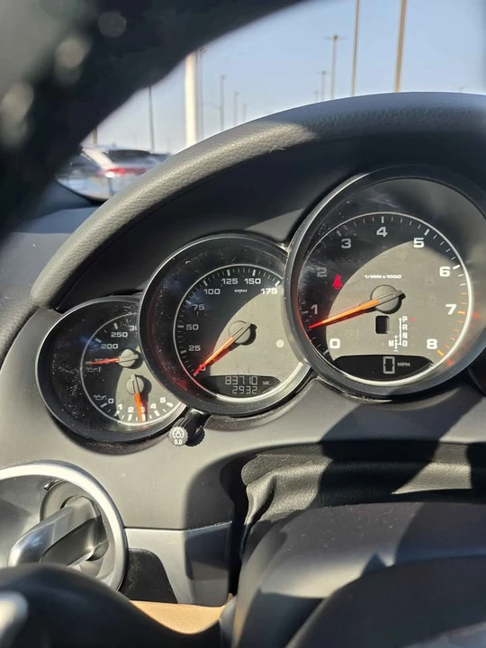 2018 Porsche 958 Cayenne - Image 15 of 15