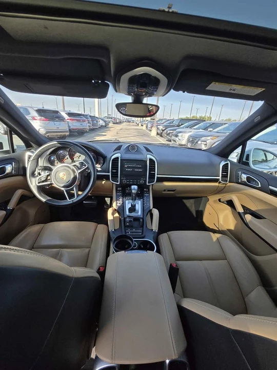 2018 Porsche 958 Cayenne - Image 11 of 15