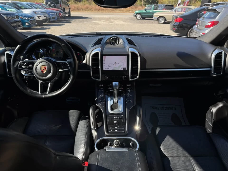2018 Porsche 958 Cayenne - Image 9 of 18