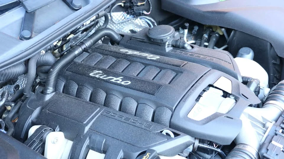 2018 Porsche 958 Cayenne - Image 9 of 11