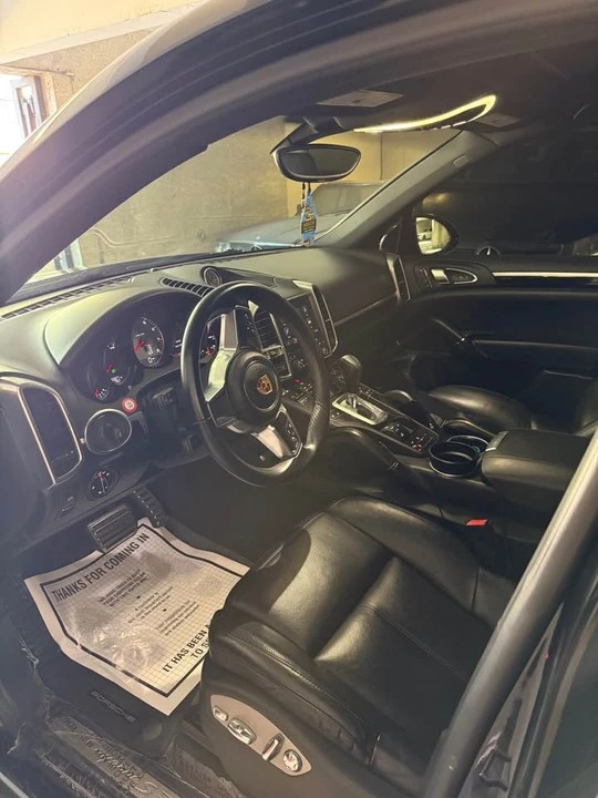 2018 Porsche 958 Cayenne S - Image 6 of 8