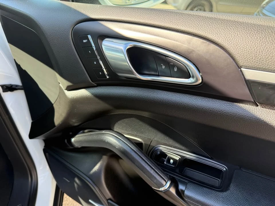 2018 Porsche 9Y0/9Y3 Cayenne - Image 7 of 19