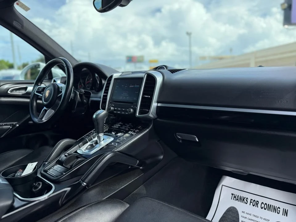 2018 Porsche 958 Cayenne - Image 14 of 20