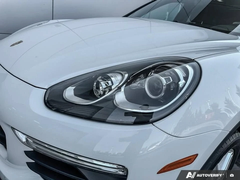 2018 Porsche 958 Cayenne - Image 8 of 20