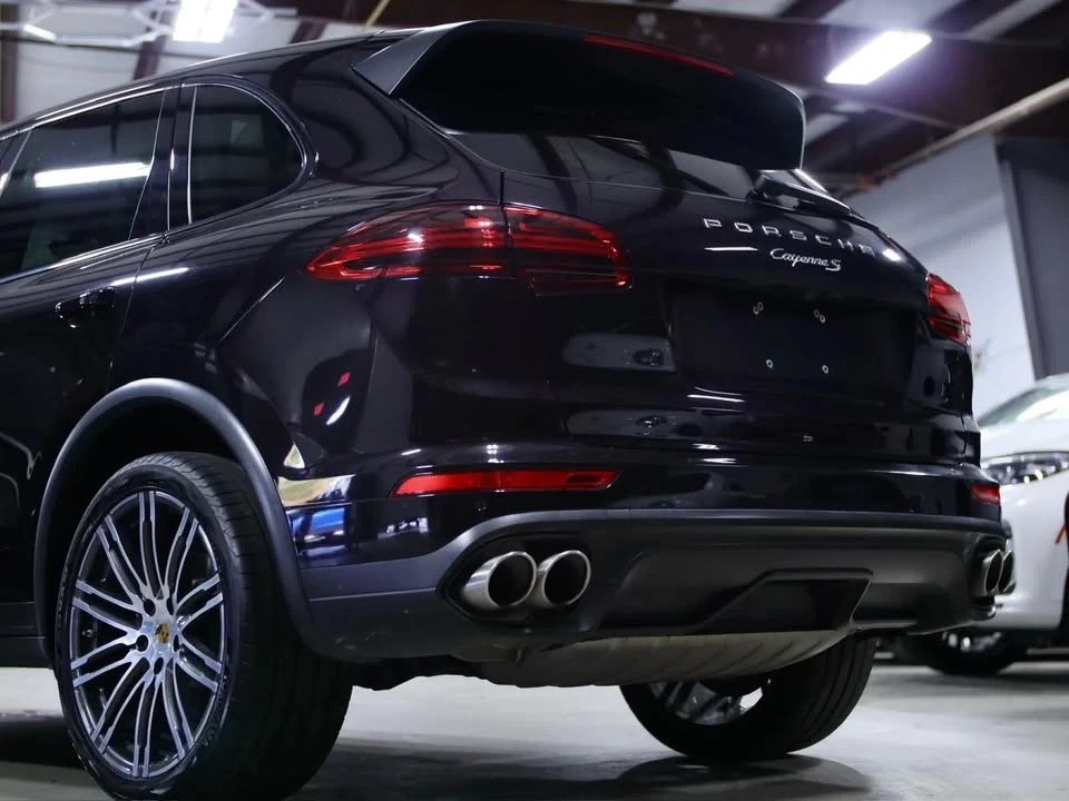 2018 Porsche 958 Cayenne - Image 15 of 20