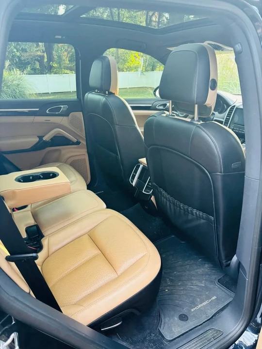 2018 Porsche 958 Cayenne - Image 4 of 5