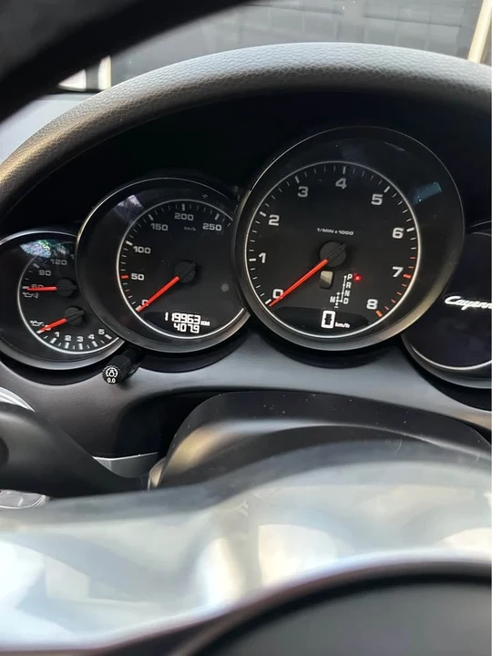 2018 Porsche 958 Cayenne S - Image 4 of 17