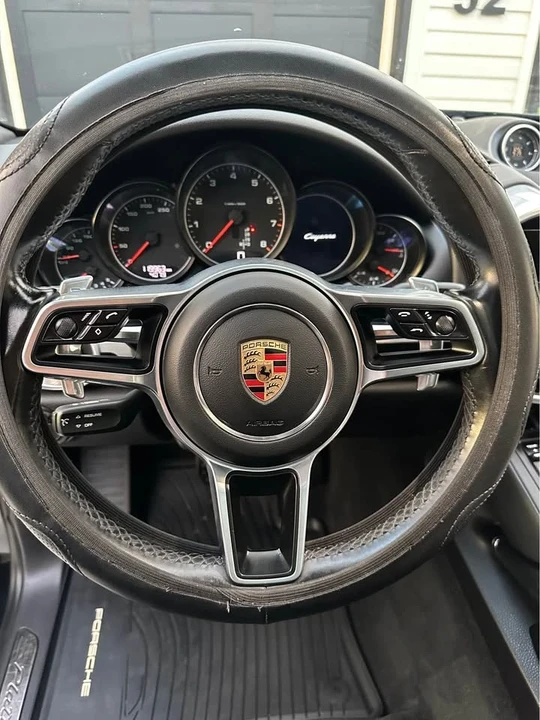 2018 Porsche 958 Cayenne S - Image 3 of 17