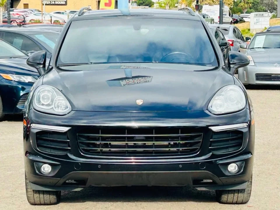 2018 Porsche 958 Cayenne - Image 2 of 19