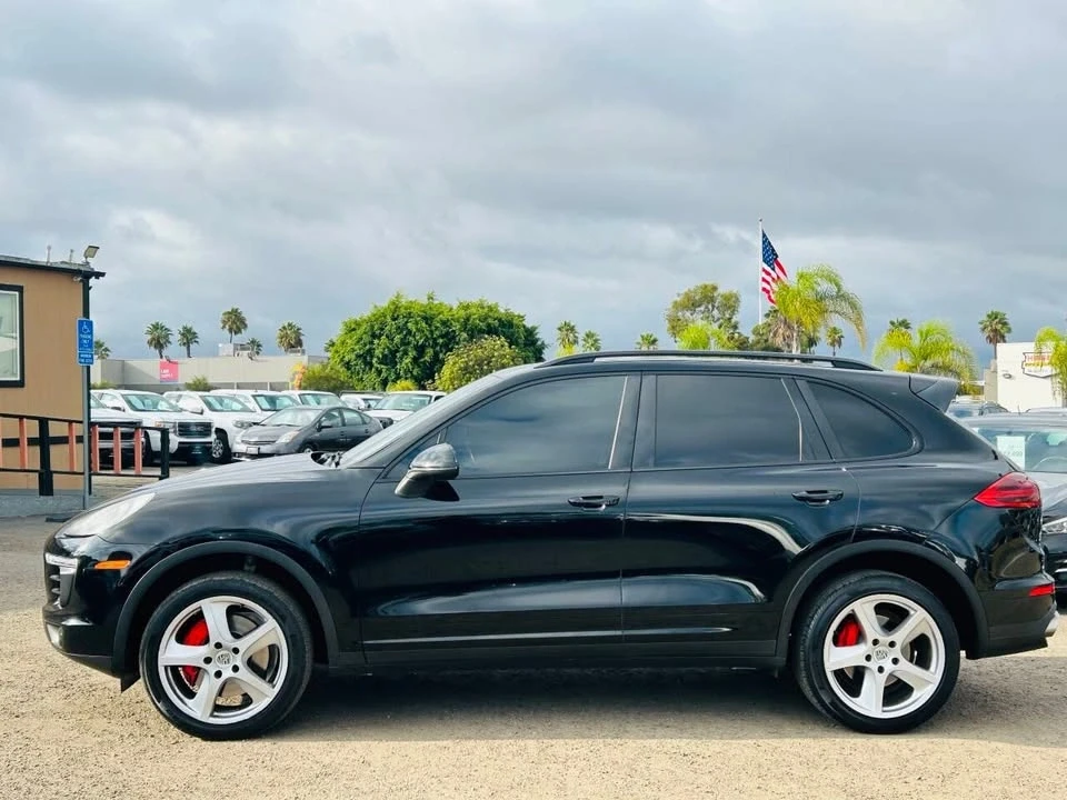 2018 Porsche 958 Cayenne - Image 6 of 19