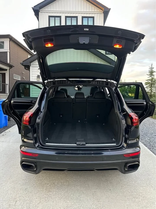 2018 Porsche 958 Cayenne S - Image 11 of 17