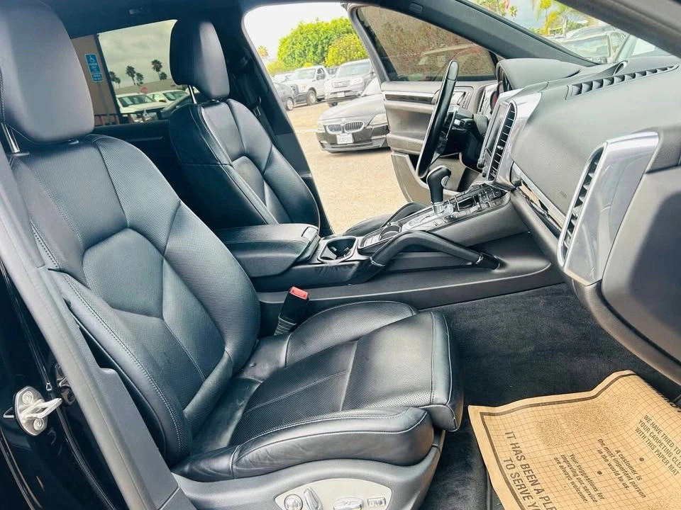 2018 Porsche 958 Cayenne - Image 18 of 19