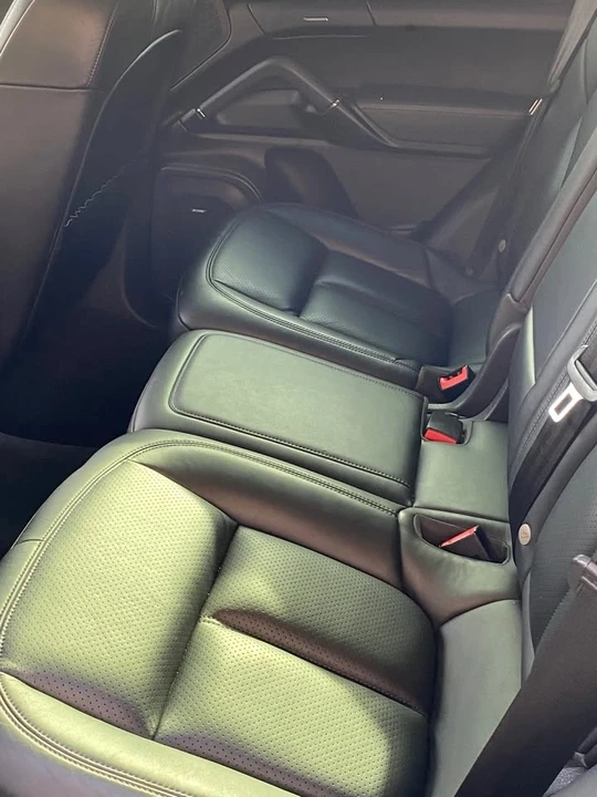 2018 Porsche 958 Cayenne - Image 9 of 19