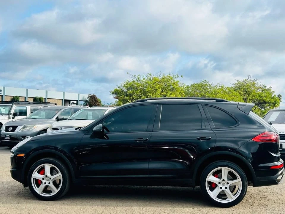 2018 Porsche 958 Cayenne - Image 12 of 19