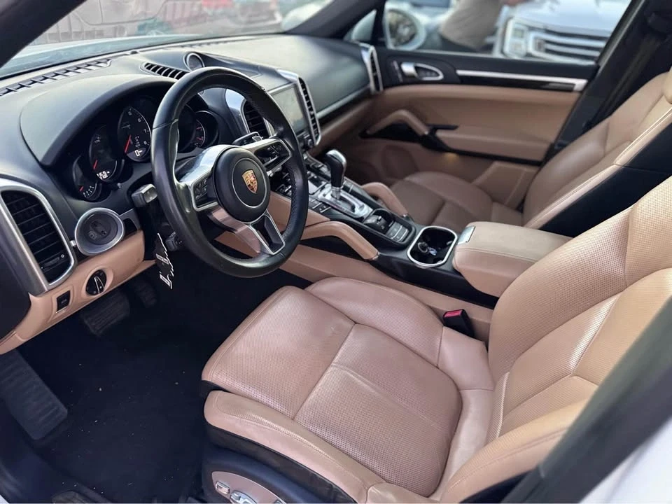 2018 Porsche 958 Cayenne - Image 10 of 10