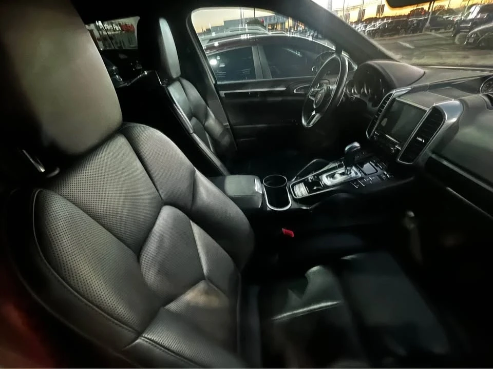2018 Porsche 958 Cayenne - Image 4 of 7