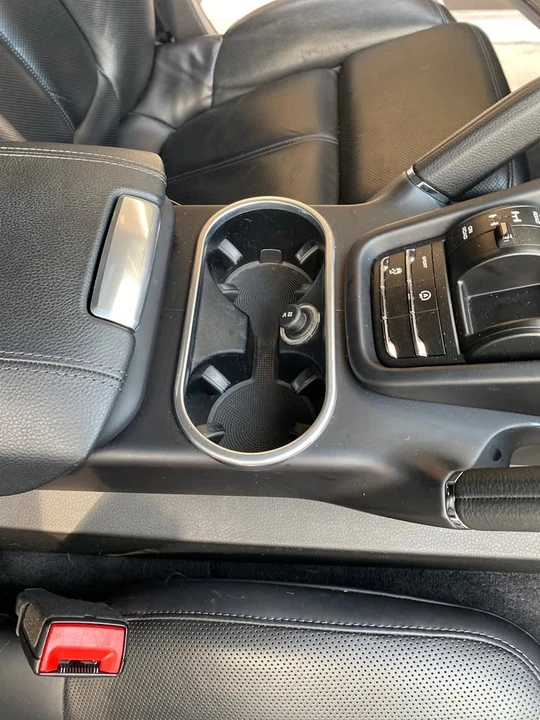 2018 Porsche 958 Cayenne - Image 16 of 19