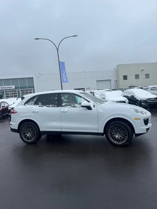 2018 Porsche 9Y0/9Y3 Cayenne - Image 3 of 12