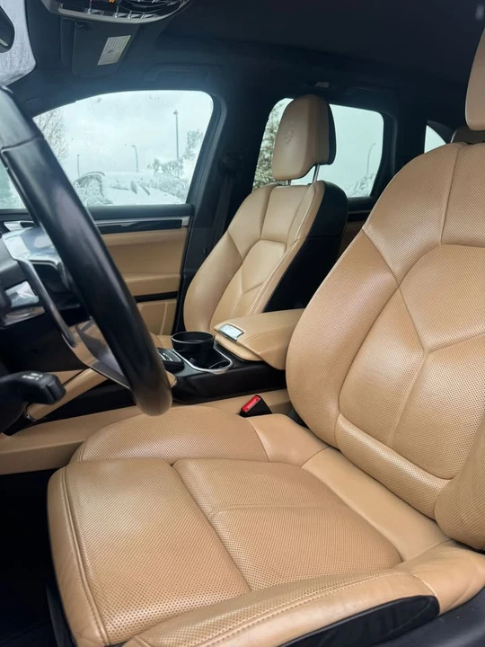 2018 Porsche 9Y0/9Y3 Cayenne - Image 6 of 12