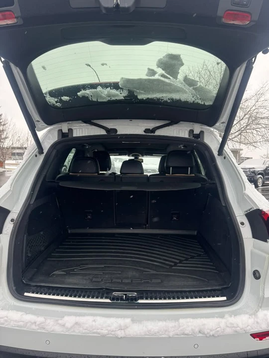 2018 Porsche 9Y0/9Y3 Cayenne - Image 11 of 12