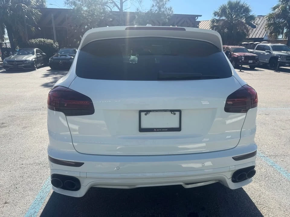 2018 Porsche 958 Cayenne - Image 3 of 9
