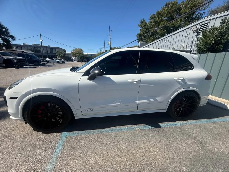 2018 Porsche 958 Cayenne - Image 2 of 9