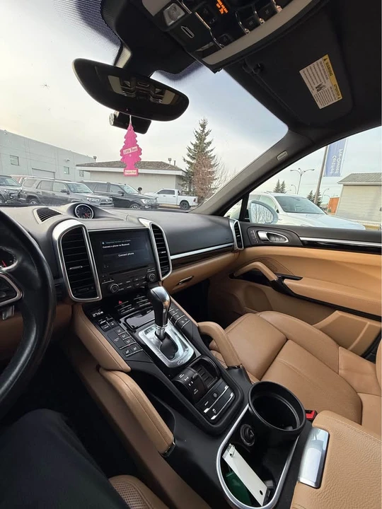 2018 Porsche 9Y0/9Y3 Cayenne - Image 19 of 20