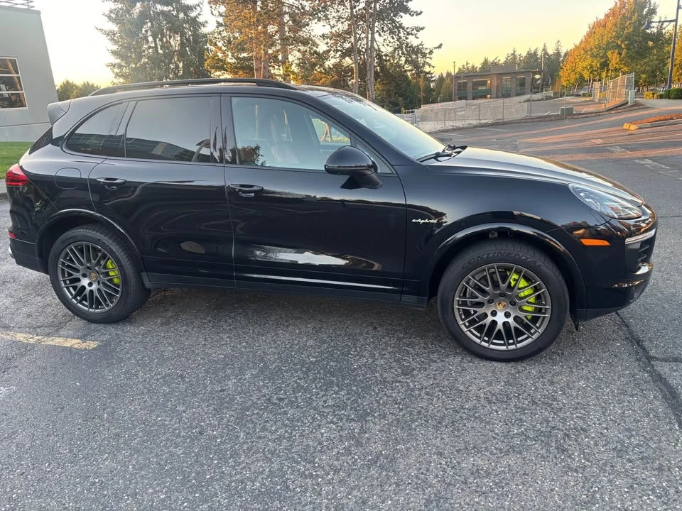 2018 Porsche 958 Cayenne - Image 4 of 19