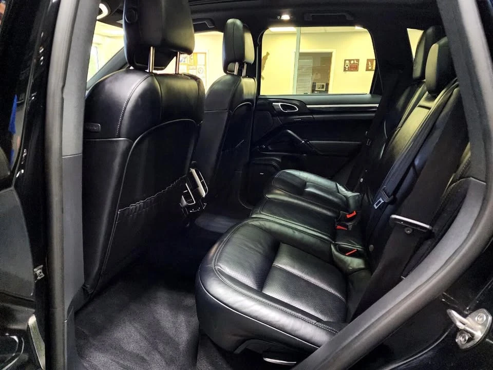 2018 Porsche 958 Cayenne S - Image 20 of 20